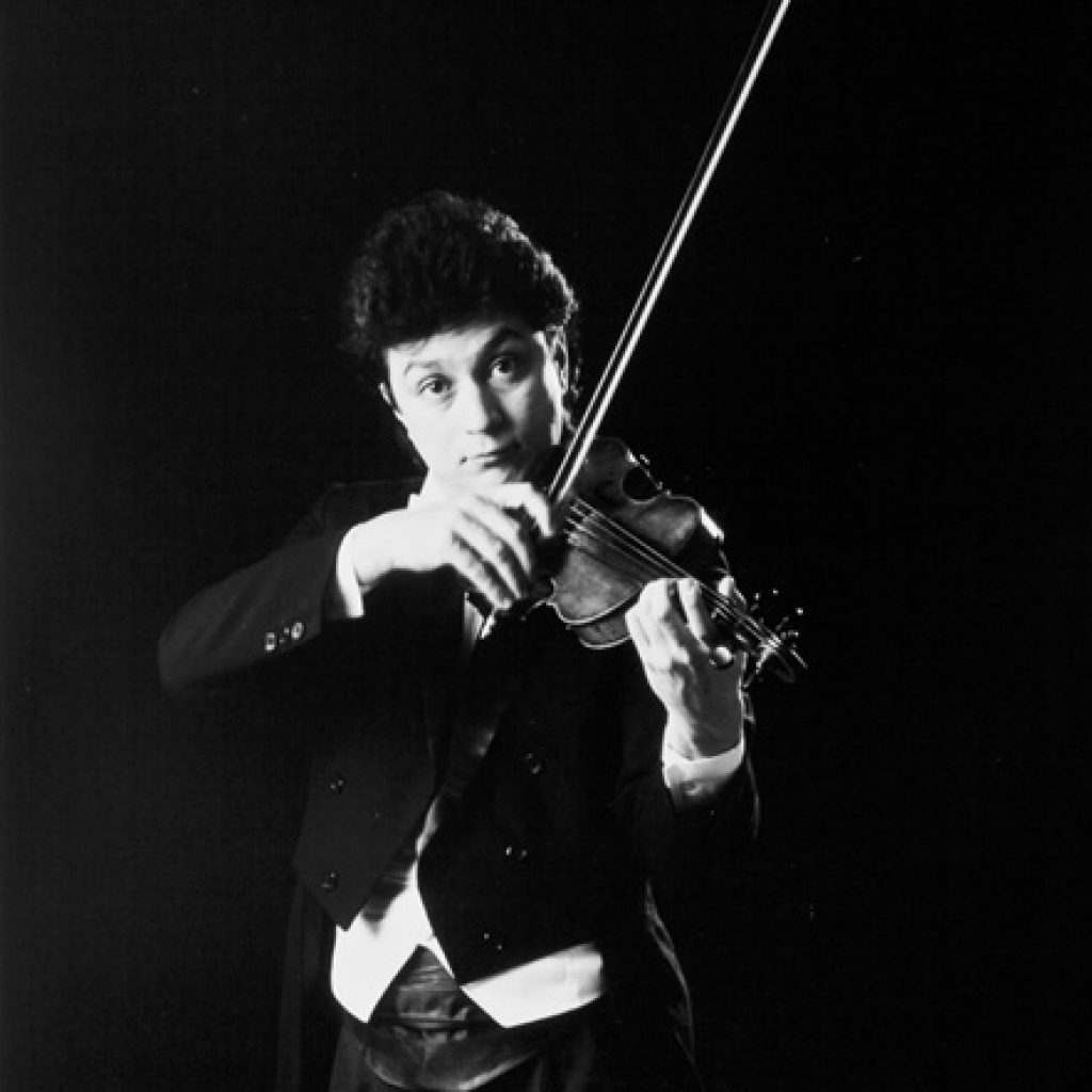 Mauricio Mejía