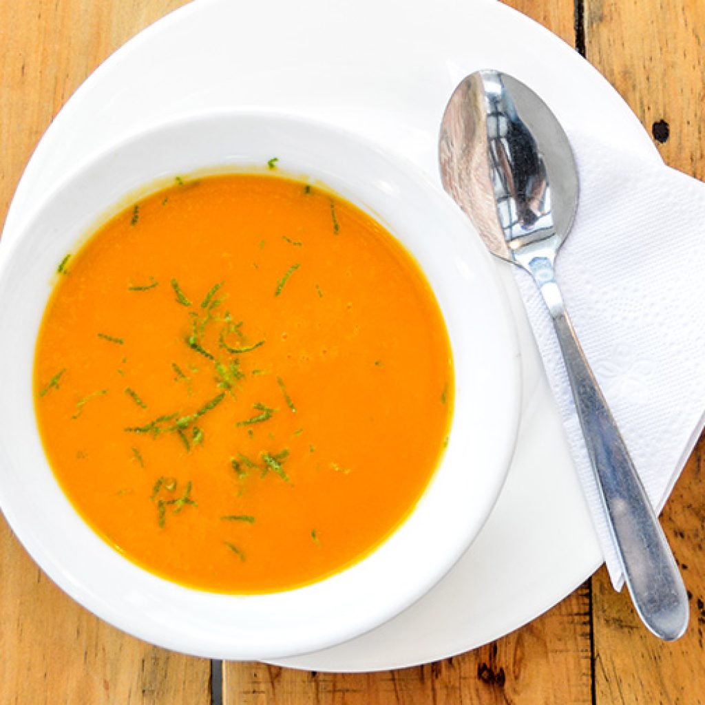 Napú o crema de calabaza, coco y limón sopas