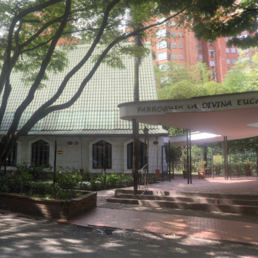 Parroquia La Divina Eucaristía