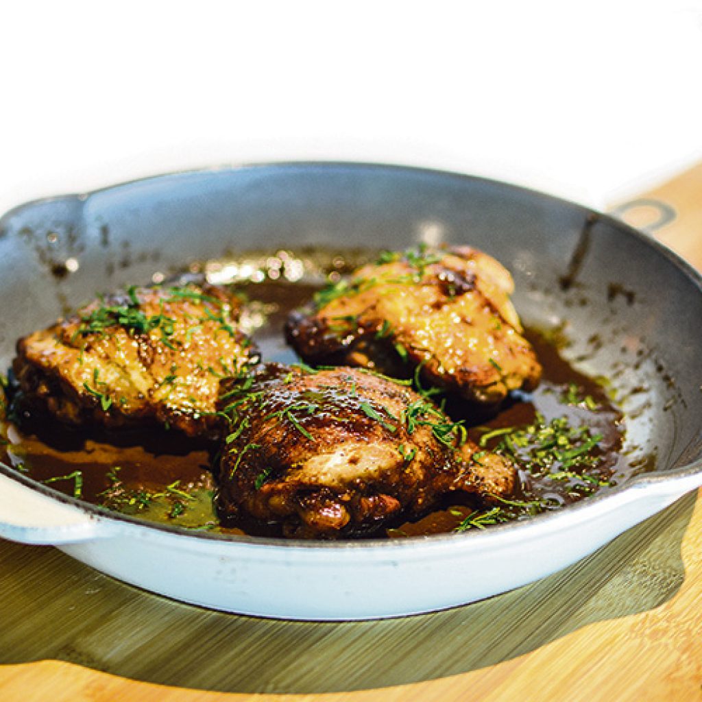 Pollo asado en salsa de vinagre balsámico