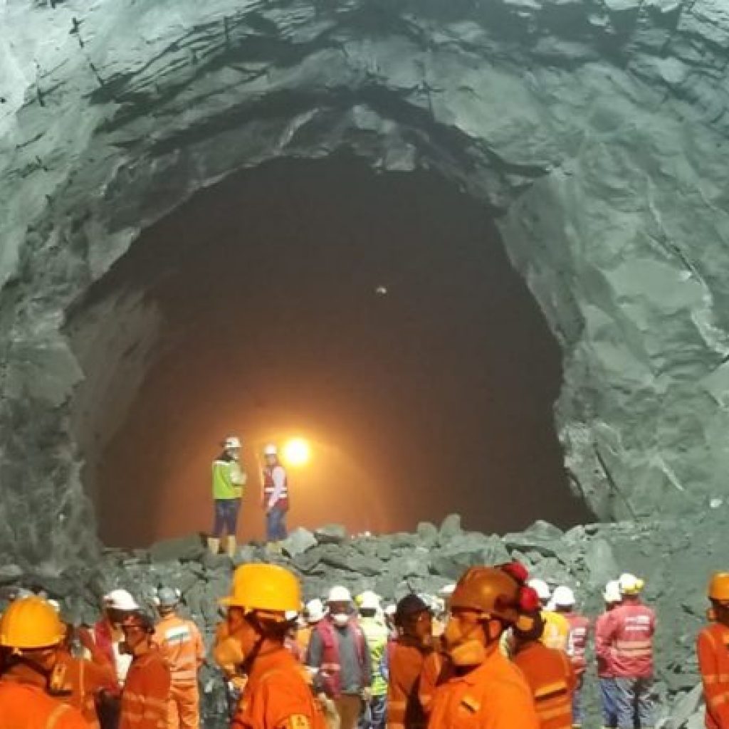 túnel de Oriente