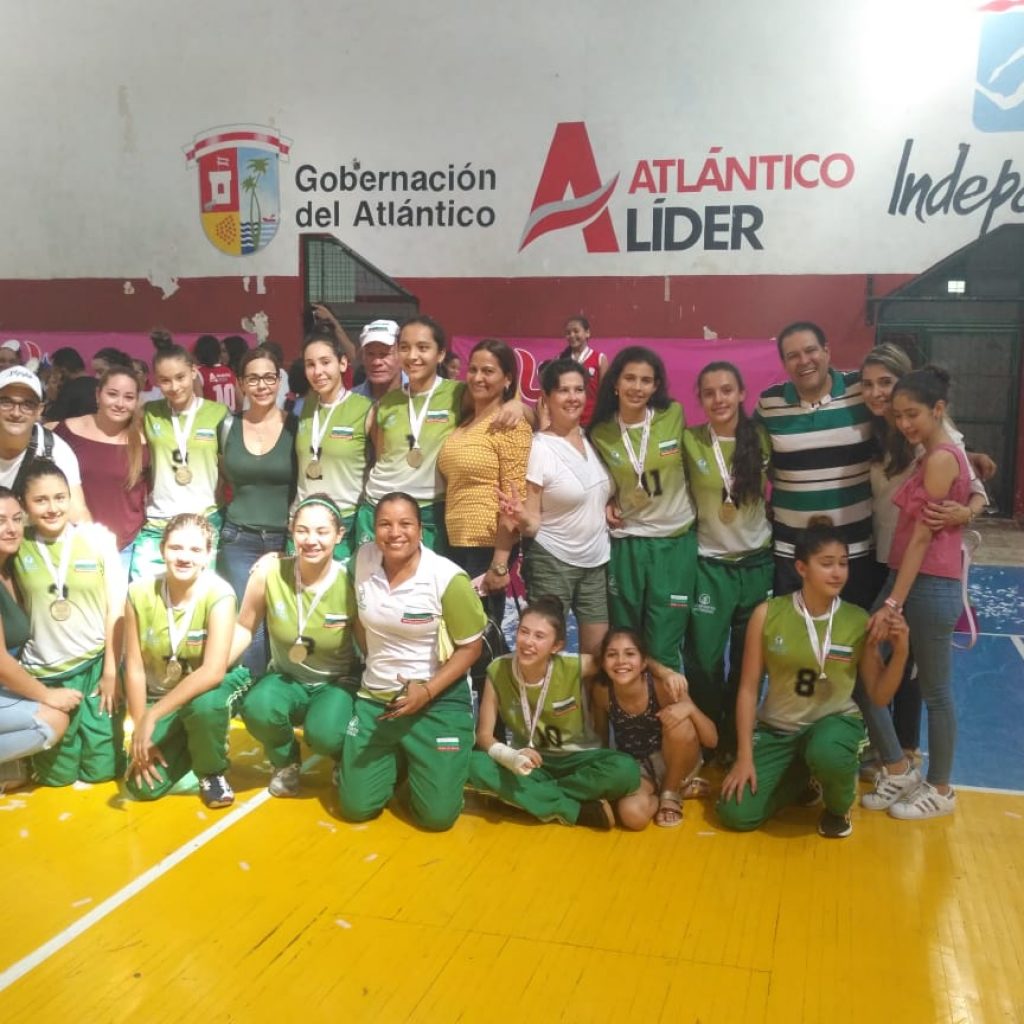 San José de Las Vegas, campeón nacional Intercolegiado prejuvneil de voleibol (Foto Colegio San José de Las Vegas)