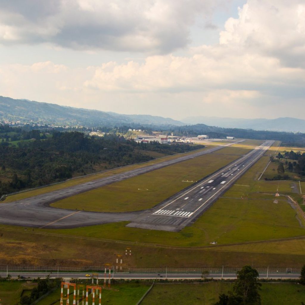 Aeropuerto José María Córdova