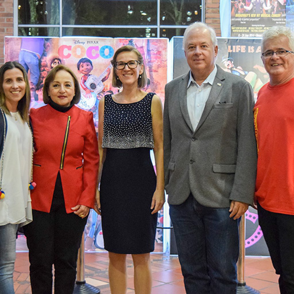 Colegio Alemán Medellín se unieron para celebrar una noche alrededor de la música en el Teatro de la Universidad de Medellín en la Musiknacht.
