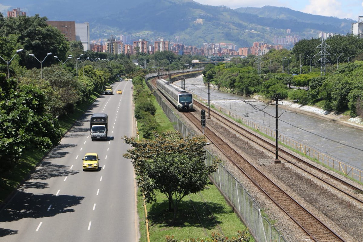 Día sin Carro en Medellín (foto Twitter @alcaldiamed)