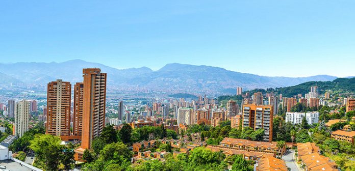 el-poblado-panoramica