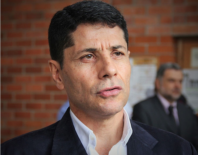 Héctor Hoyos