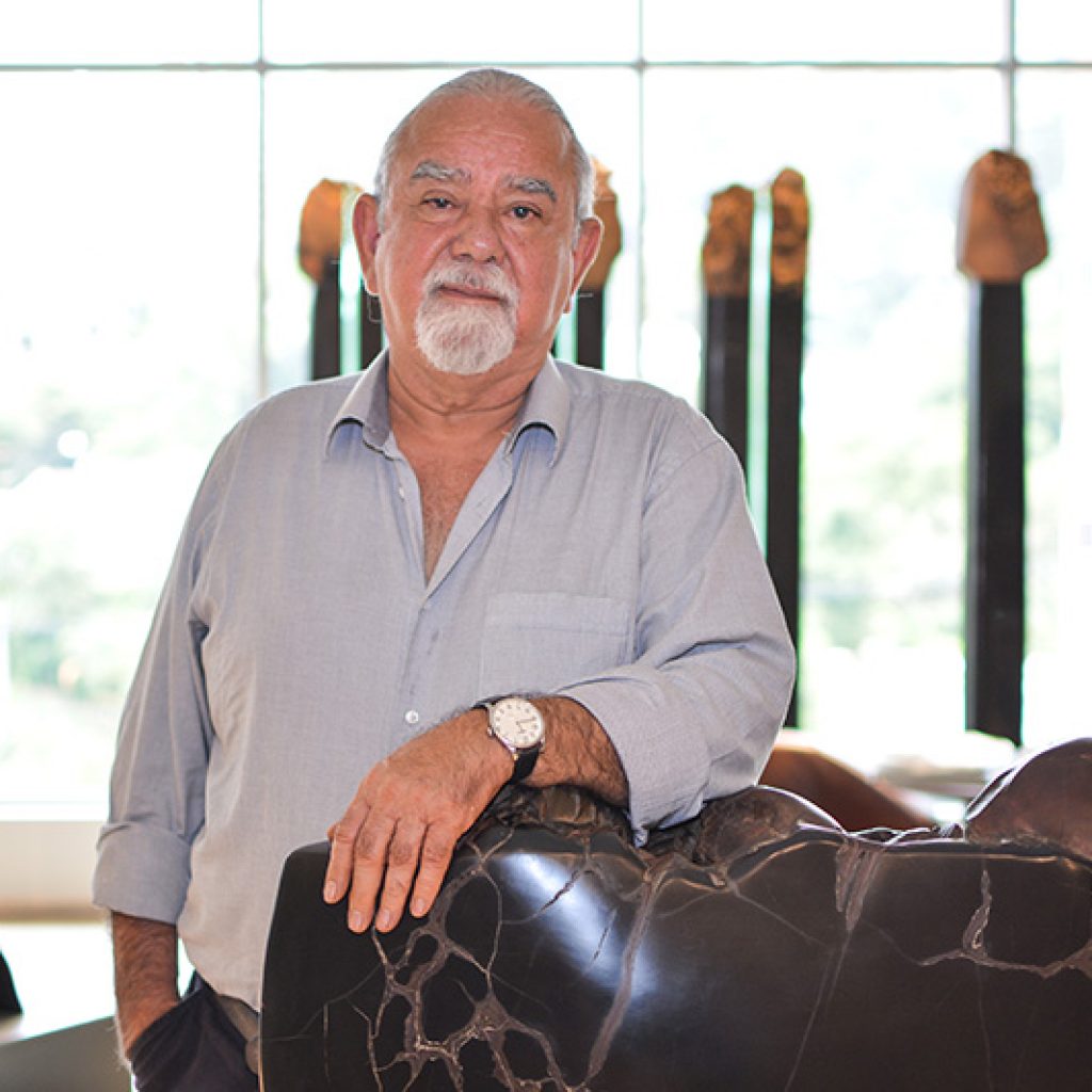 Hugo Zapata el artista quindiano radicado en Medellín desde 1946.