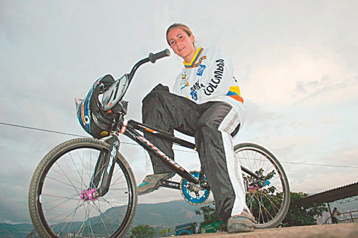 Mariana Pajón tenía 14 años y ya había sido campeona mundial en ocho ocasiones.