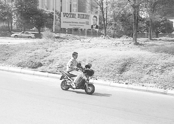 Hubo una época en la vida en que los motociclistas andaban sin casco