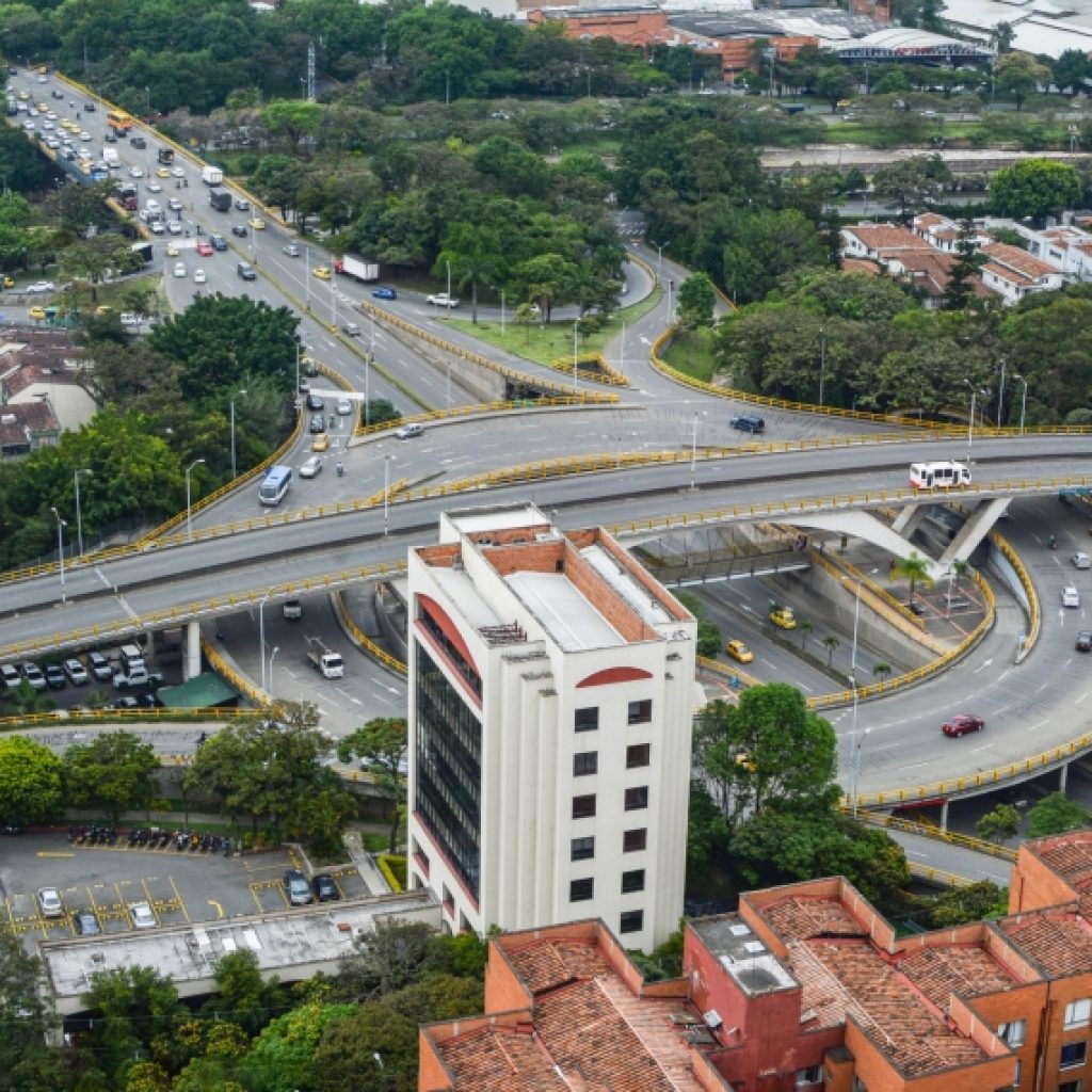 pico y placa en Medellín este martes 13 de octubre
