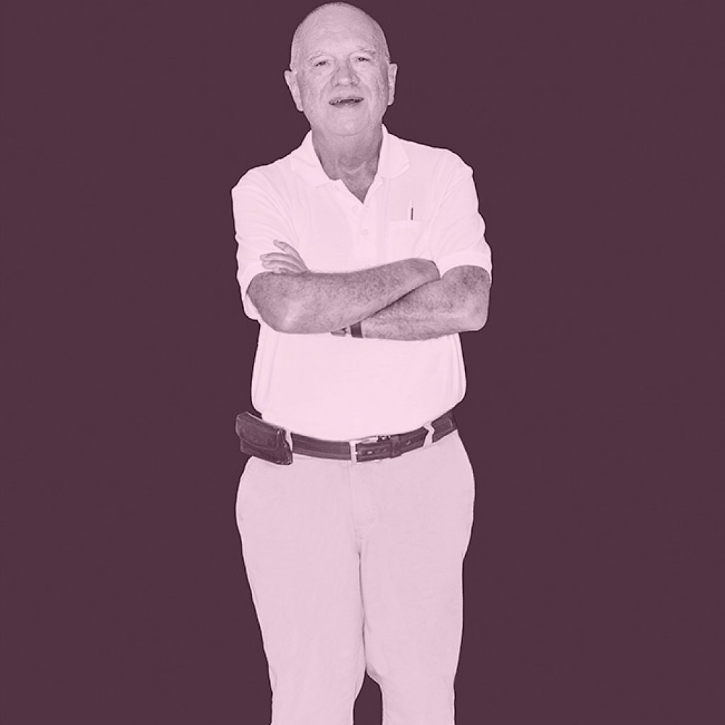 Víctor Uribe